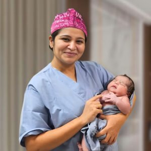 Dr Pallavi Tekale Deshpande with newborn baby after safe normal delivery at Oracle Birth and Rebirth Clinic in Pune